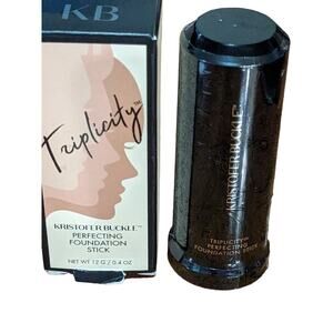 Kristopher Buckle NWT Perfecting Foundation Stick light and light warm lot of 2‎
